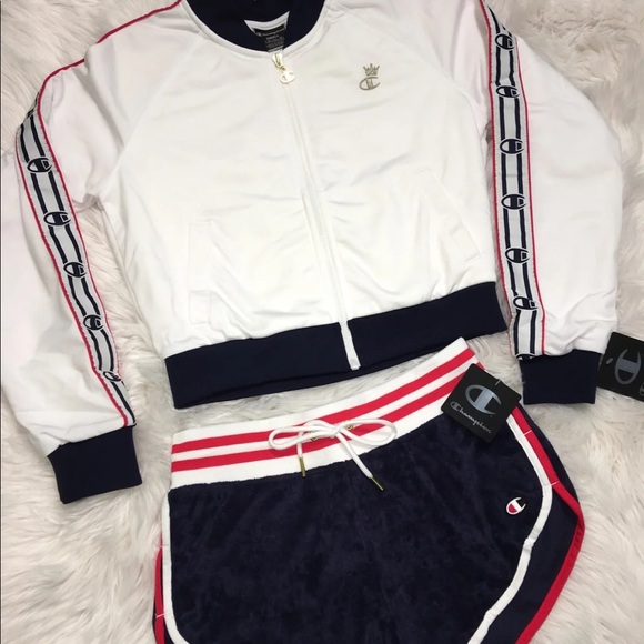 Champion Cropped Jacket - Picture 2 of 8